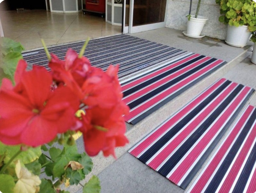 Screenshot_۲۰۲۵۱۰۲۹_۲۳۲۸۳۶_Chrome